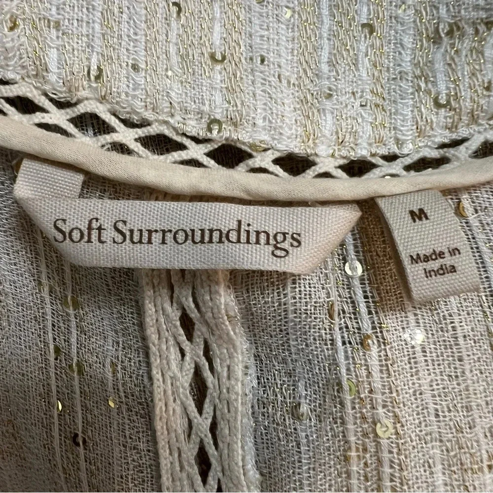 Soft Surroundings‎ Cream Gold Sequined Glamour Topper Kimono. Size Medium. NWT.
